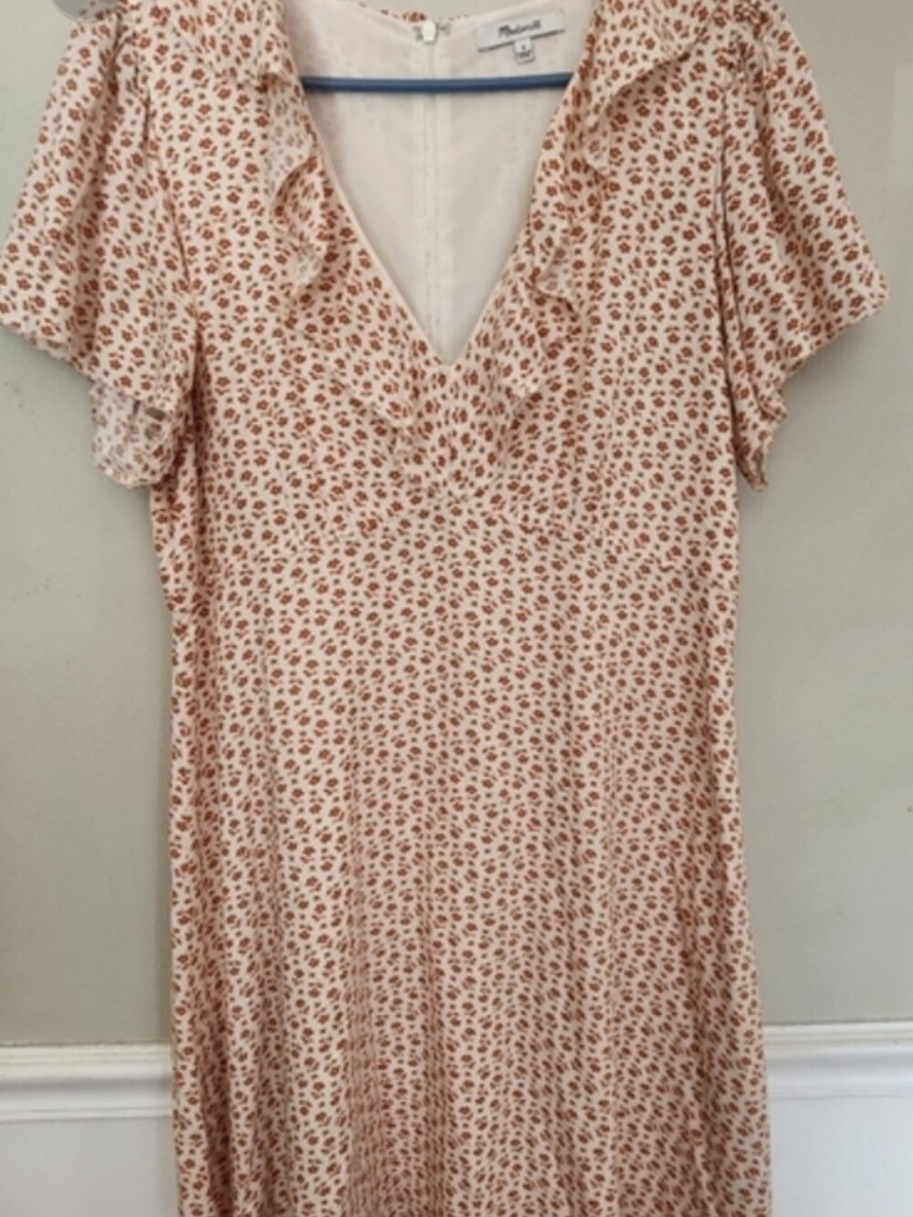Madewell Fall  V-Neck Women's Dress. Cream And Brown